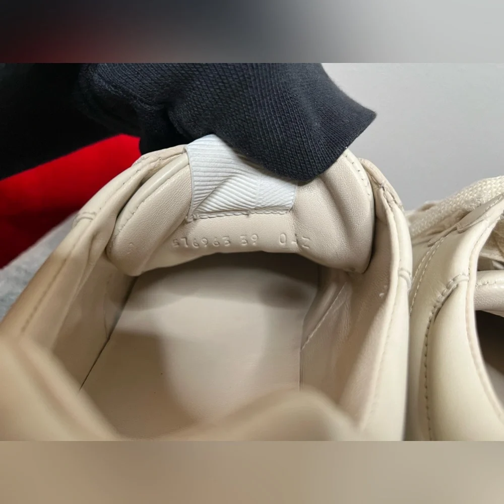 Gucci Rython Strawberry Sneakers - Picture 7 of 14